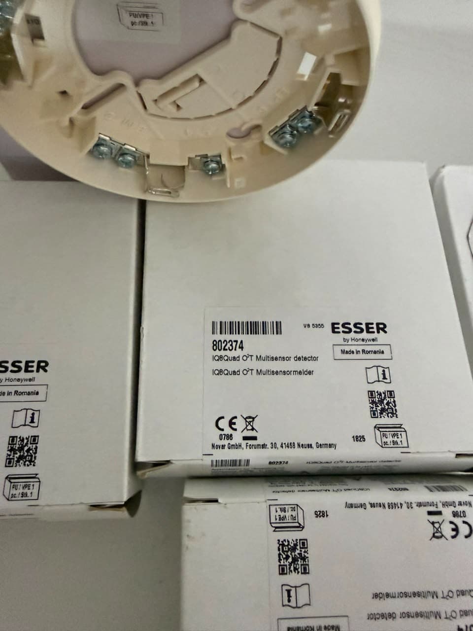 Esser by Honeywell 802374 Optical Smoke Detector