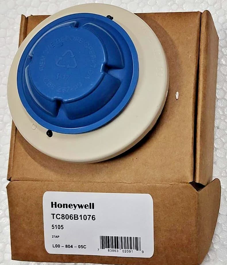 Honeywell TC806B1076 Intelligent Photoelectric Smoke Detector NEW