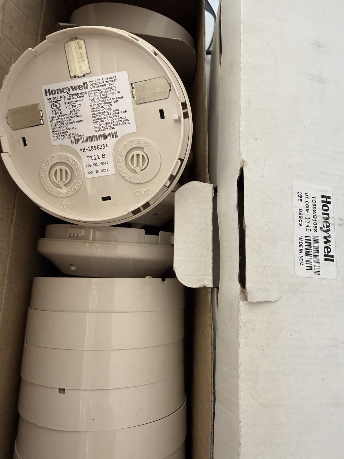 Honeywell TC808B1058 Addressable Rate-of-Rise Heat Detector FlashScan NEW - Thumbnail 7