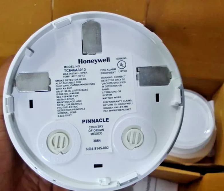 TC846A3013 Honeywell New Smoke & Heat Detector New - Thumbnail 3