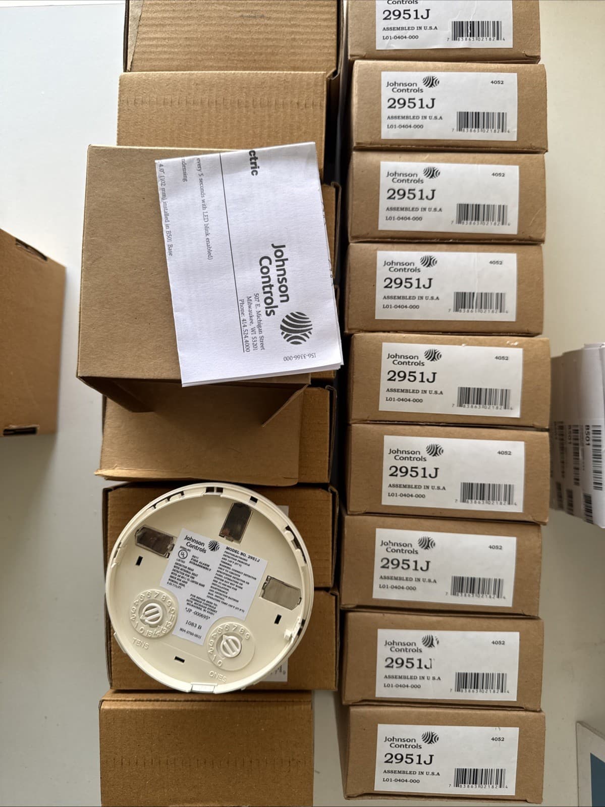 Johnson Controls 2951J Smoke Detector