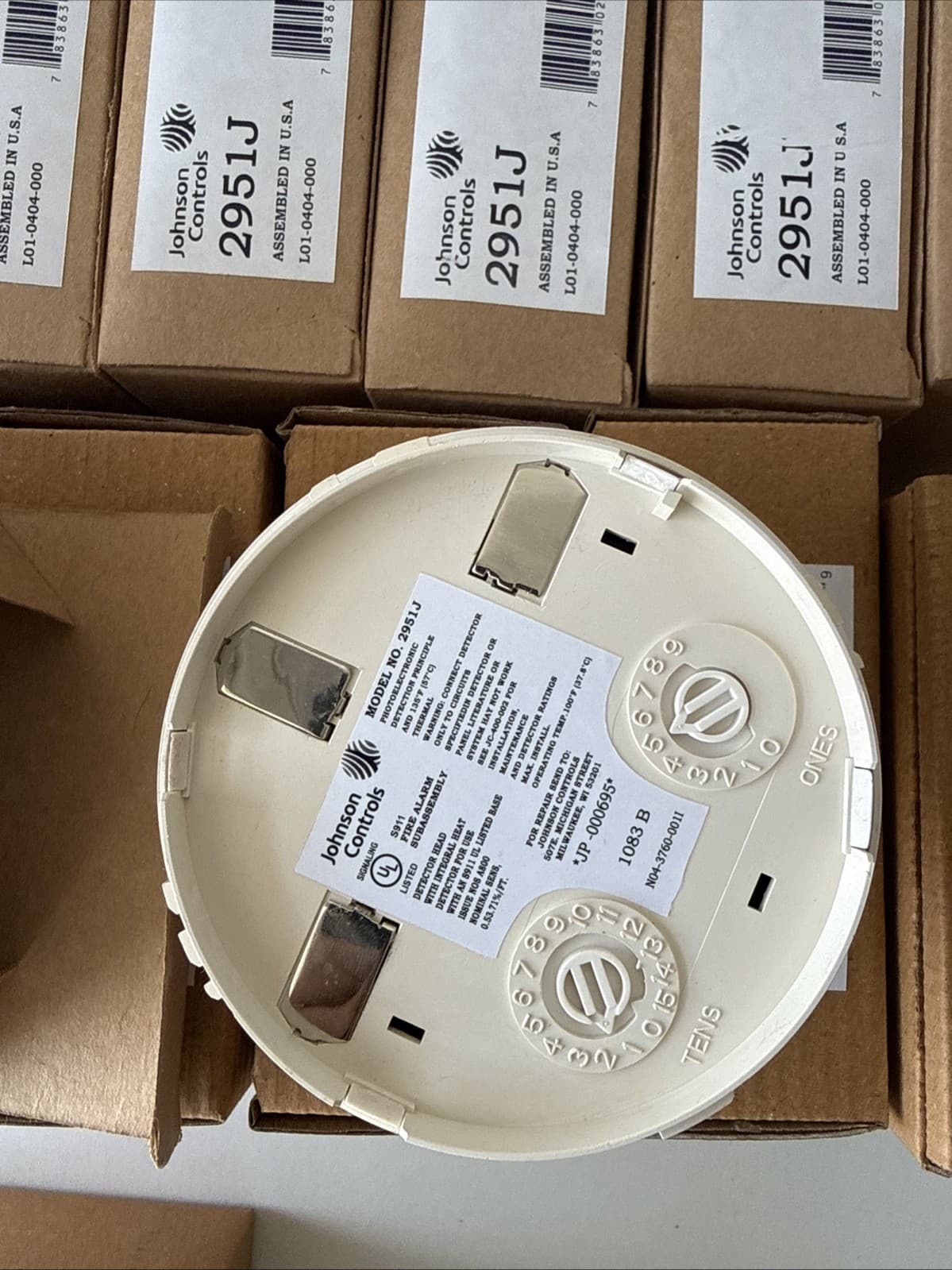 Johnson Controls 2951J Smoke Detector - Thumbnail 8