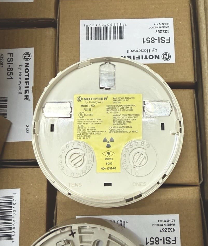 NOTIFIER FSI-851 INTELLIGENT IONIZATION SMOKE DETECTOR - Thumbnail 8