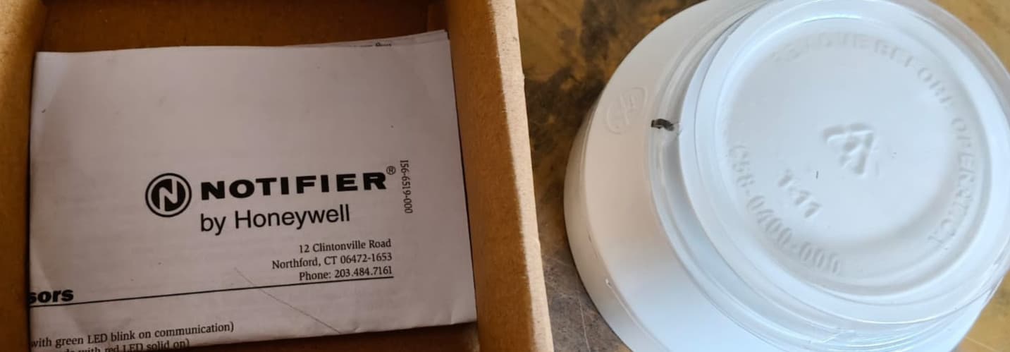 Notifier FSP-951-IV Ivory Addressable Photoelectric Smoke Detector NFS ONYX NEW - Thumbnail 6