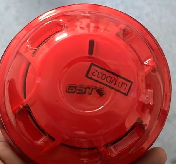 GST DI-9102E Optical Addressable Smoke Detector
