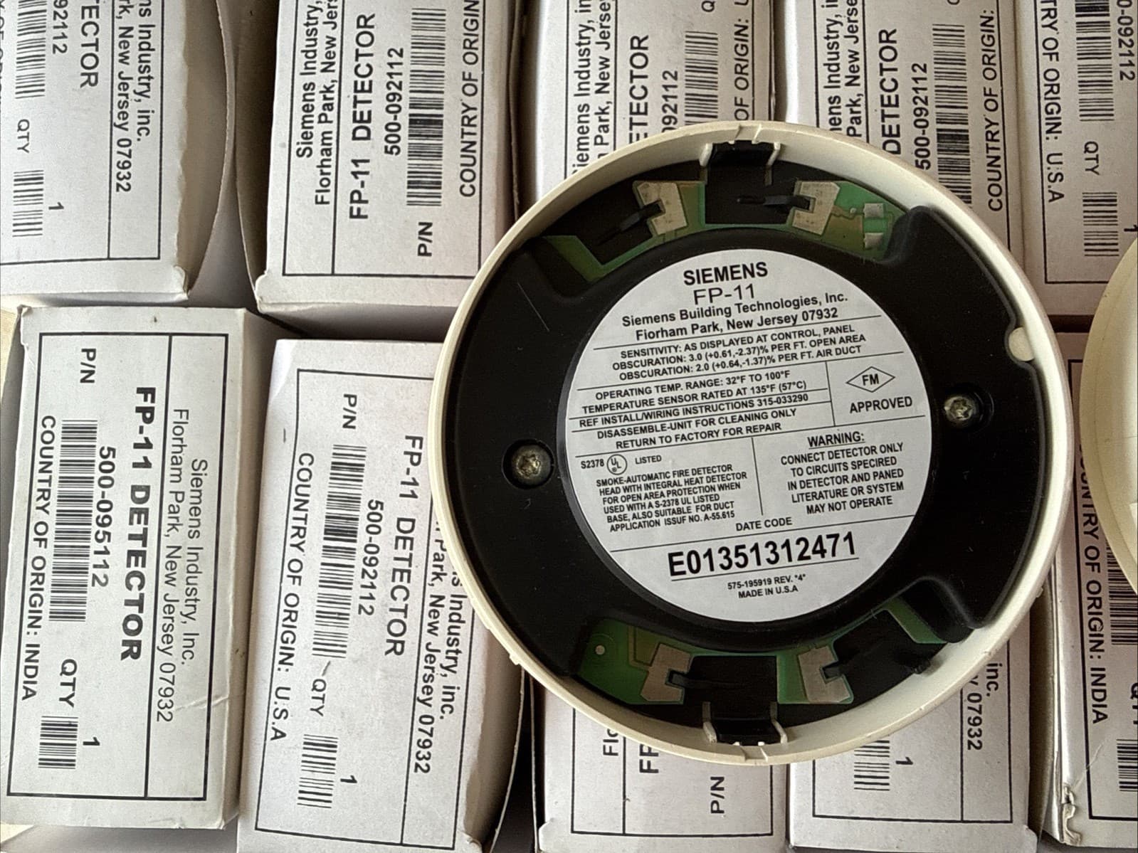SIEMENS FP-11 FIRE ALARM SMOKE HEAT DETECTOR NEW - Thumbnail 3