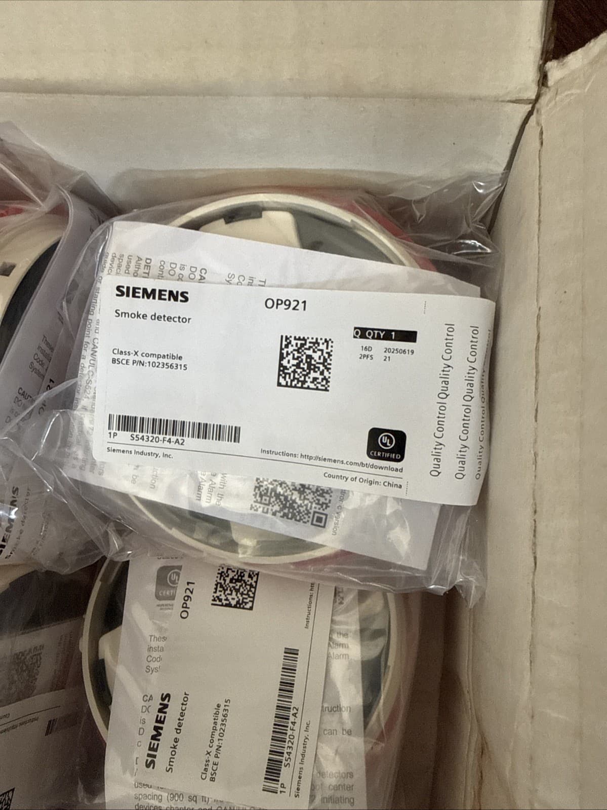 Siemens OP921 Addressable Photoelectric Smoke Detector FireFinder XLS NEW - Thumbnail 6